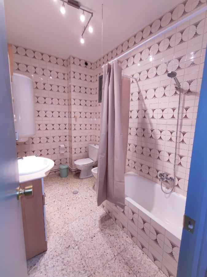 Vivienda Turistica Mou Apartment อาร์ซูอา ภายนอก รูปภาพ
