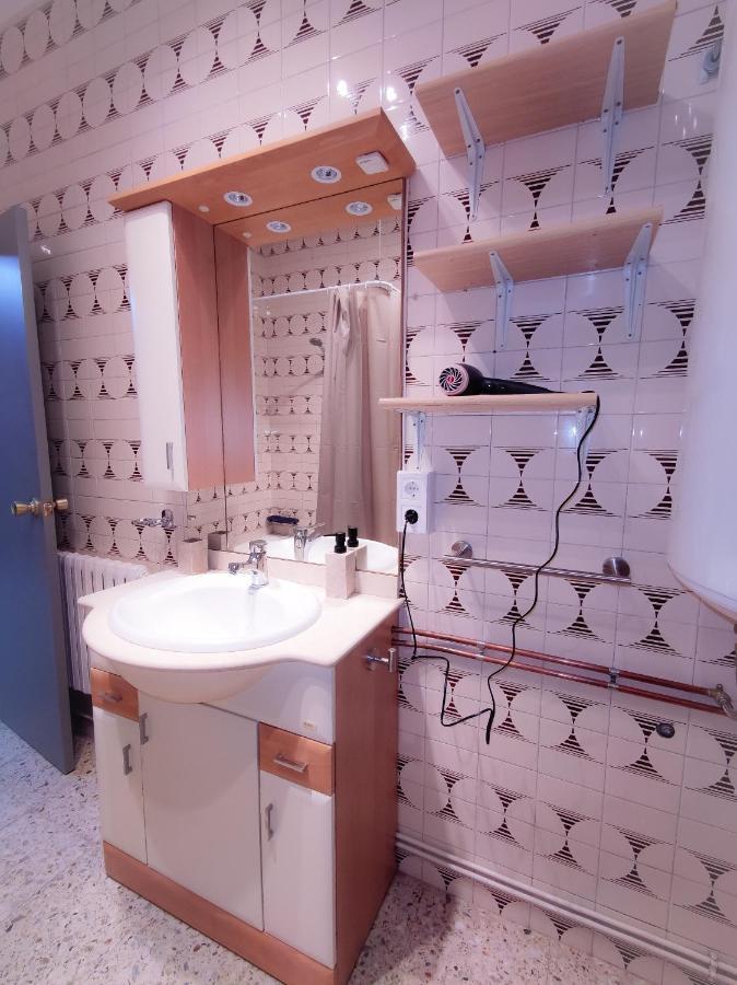 Vivienda Turistica Mou Apartment อาร์ซูอา ภายนอก รูปภาพ